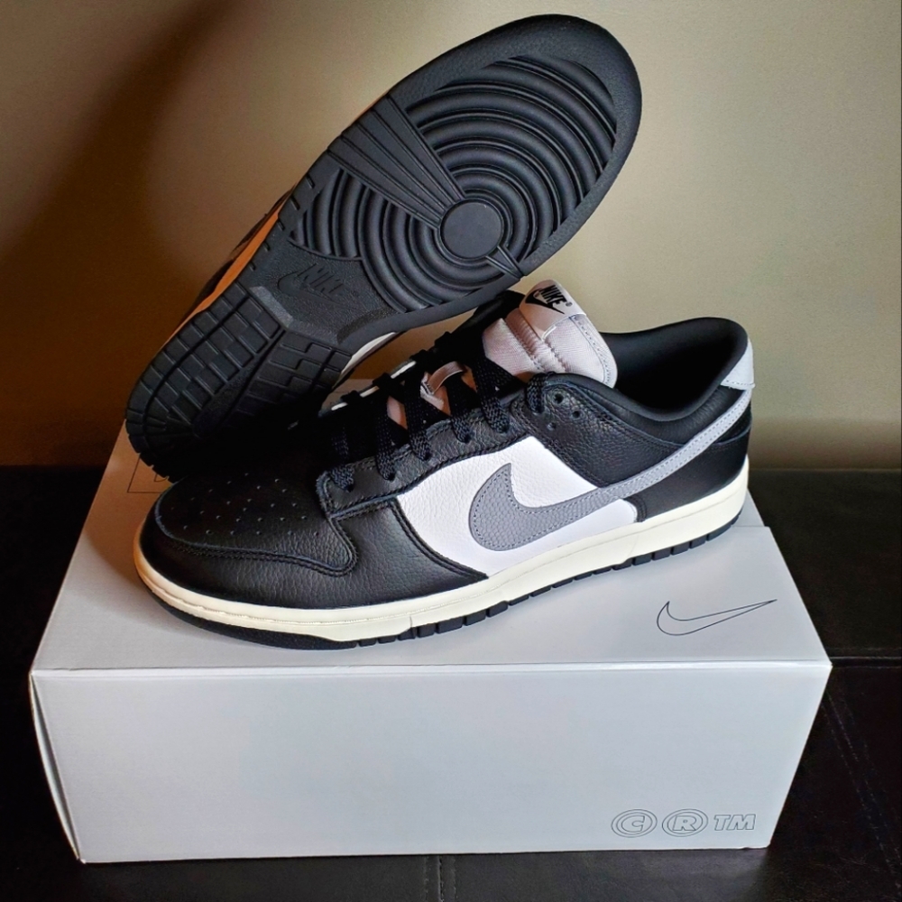 Nike Dunk Low "Shadow" Shoes